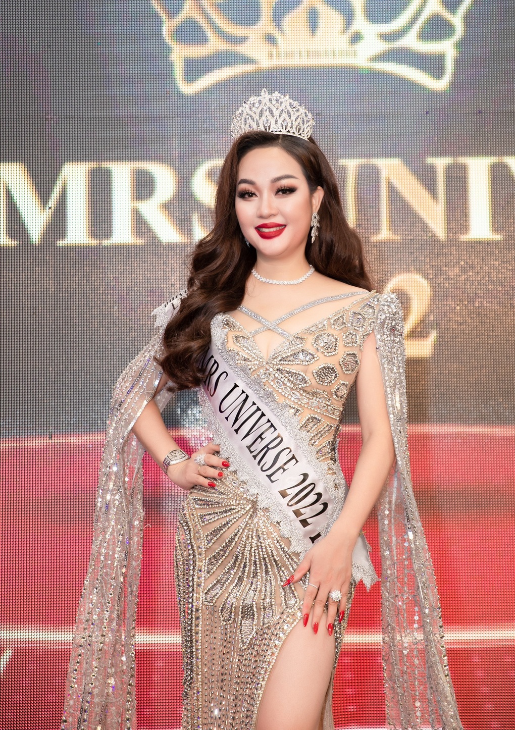 Đại diện Việt Nam Hoàng Thanh Nga đoạt Á hậu 1 Mrs Universe 2022 - 1 Đại diện Việt Nam Hoàng Thanh Nga đoạt Á hậu 1 Mrs Universe 2022 - 1