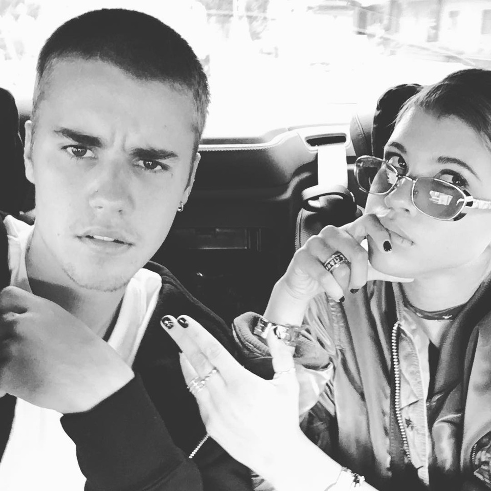 Sofia Richie: Chìm trong danh tiếng của cha, chỉ thu hút vì chuyện tình ái - 6 Sofia Richie: Chìm trong danh tiếng của cha, chỉ thu hút vì chuyện tình ái - 6