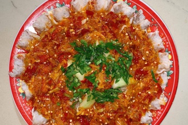 Tôm tái sốt Thái chua cay cực ngon