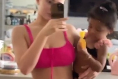 Kylie Jenner nghỉ lễ Phục sinh bên bạn trai cũ