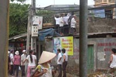 Hà Tây: Đề thi lại lọt ra ngoài 