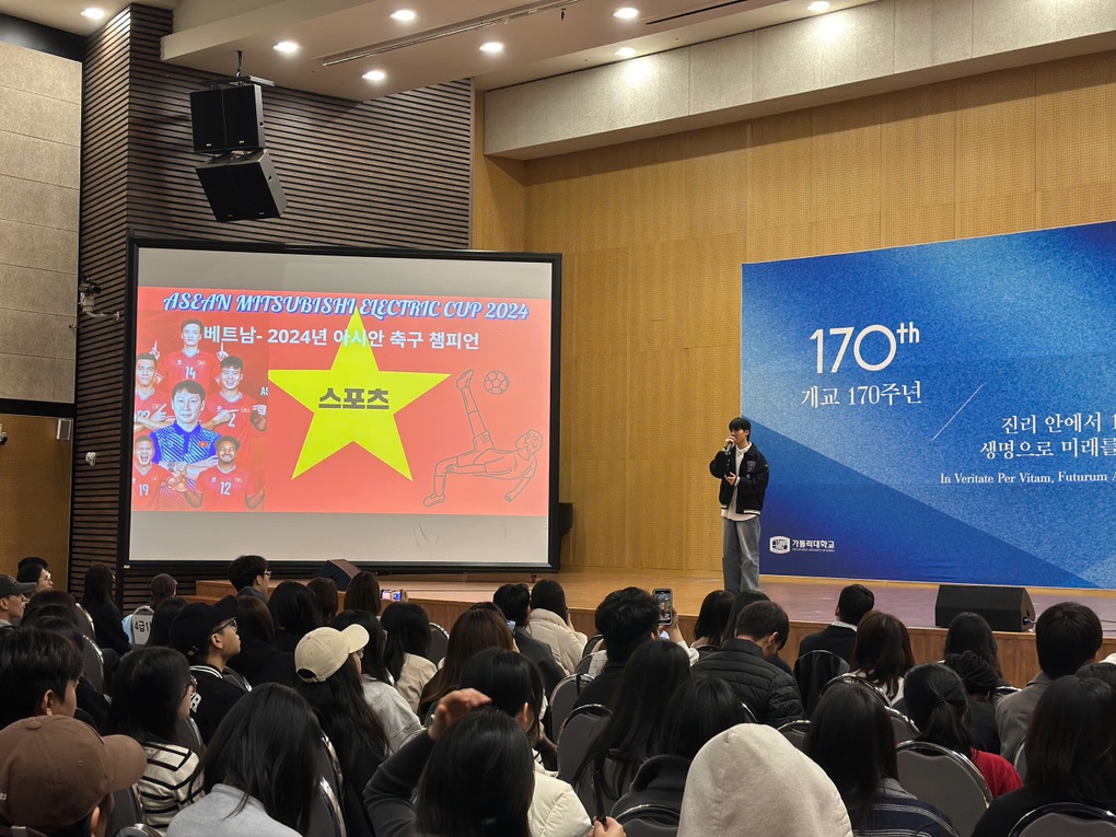 Den overraskende avsløringen om at den vietnamesiske mannlige studenten «brakte A80 til Korea» forårsaket oppstyr - 1 Tiết lộ bất ngờ của nam sinh Việt “mang A80 sang Hàn Quốc” gây sốt - 1