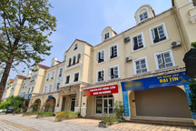 Thị trường bất động sản: Nơi "xì hơi" hạ nhiệt, chỗ giao dịch tăng mạnh