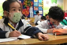 Hà Nội: Buổi học đầu tiên của lớp 1-6 sau 11 tháng đóng cửa trường