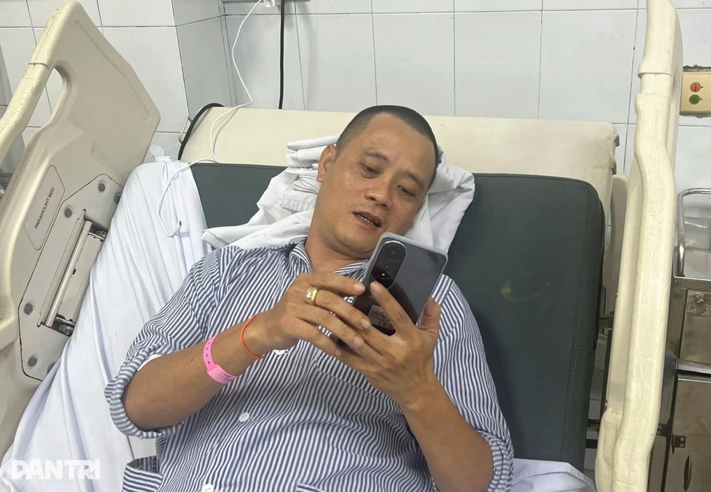 Vụ lật tàu Hạ Long: Hành khách sống sót kỳ diệu kể 3 tiếng ôm ghế gỗ