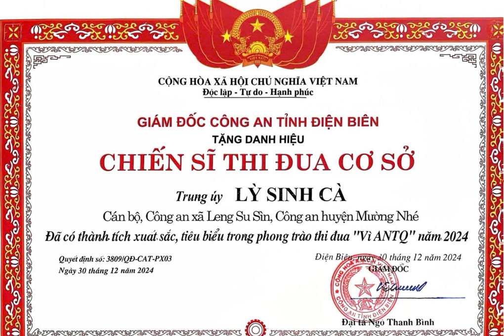 Bản nghèo Điện Biên mong níu giữ tính mạng chiến sĩ trẻ hết lòng vì dân - 4 Bản nghèo Điện Biên mong níu giữ tính mạng chiến sĩ trẻ hết lòng vì dân - 4