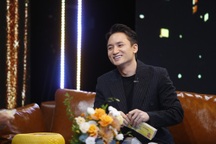 Phan Mạnh Quỳnh lần đầu tiết lộ tuổi thơ cơ cực gắn với kẹo lạc