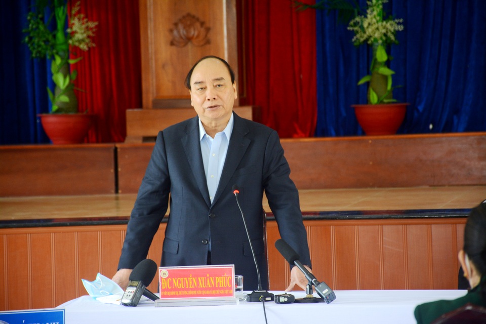 Thủ tướng thăm và tặng quà Tết gia đình chính sách, hộ nghèo tại Quảng Nam - 1 Thủ tướng thăm và tặng quà Tết gia đình chính sách, hộ nghèo tại Quảng Nam - 1