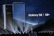 Galaxy S8 chính thức trình làng - “Bình mới, rượu mới”