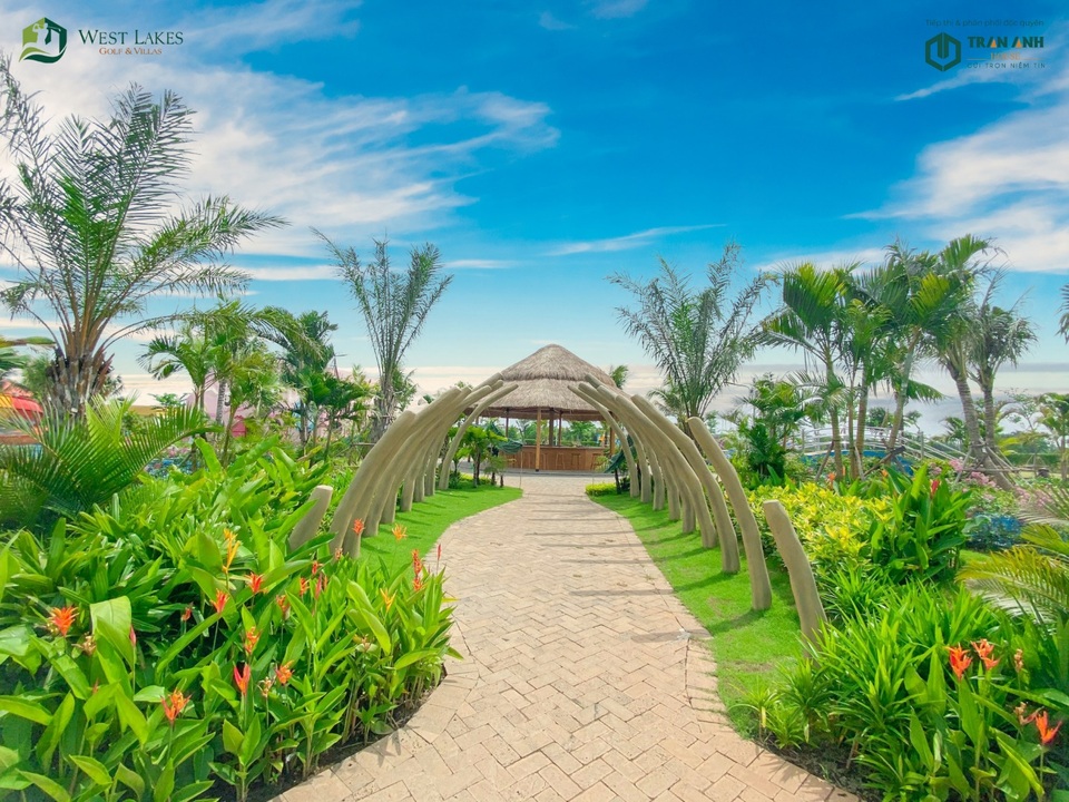 Mục sở thị công viên nước nằm trong khu đô thị sinh thái golf đầu tiên tại Long An - 2