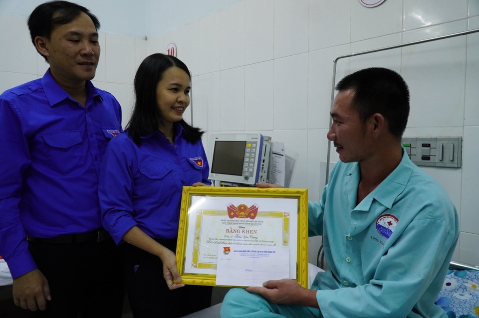 Đề xuất tặng danh hiệu Tuổi trẻ dũng cảm cho thanh niên xả thân cứu người - 1 Đề xuất tặng danh hiệu Tuổi trẻ dũng cảm cho thanh niên xả thân cứu người - 1