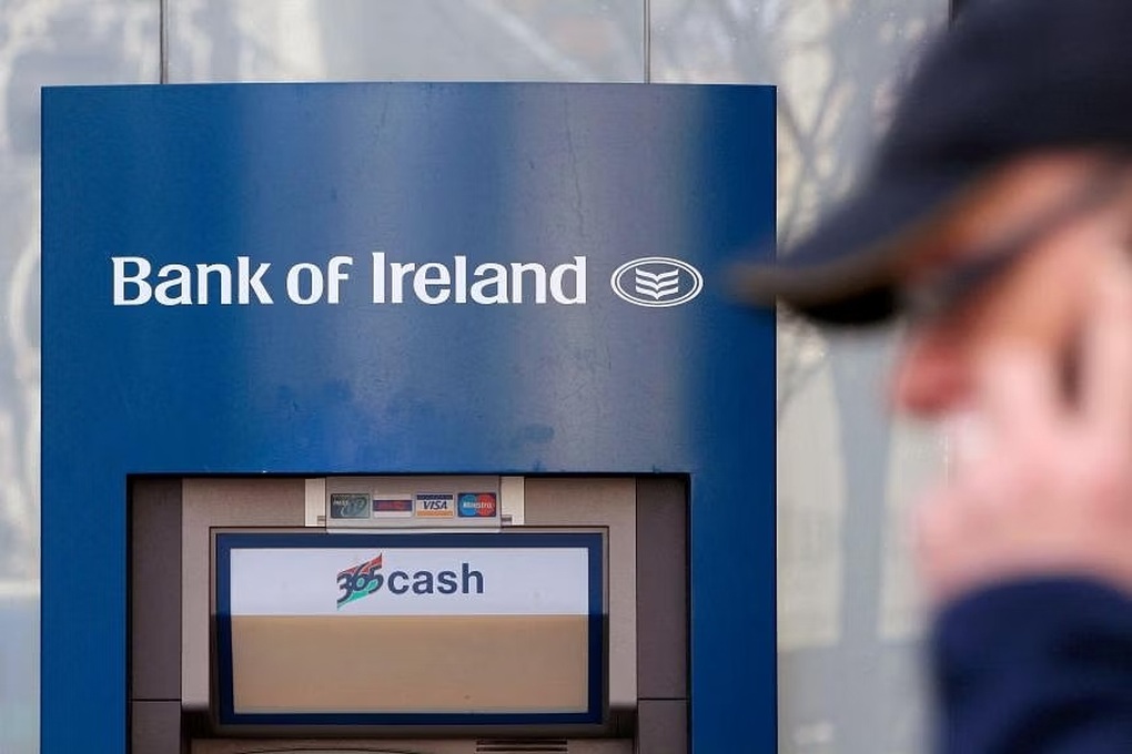 Ireland: Đổ xô rút tiền chùa từ ATM do lỗi hệ thống - 1 Ireland: Đổ xô rút tiền chùa từ ATM do lỗi hệ thống - 1