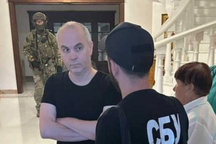 Ukraine bắt giữ cựu Bộ trưởng vì nghi phản quốc