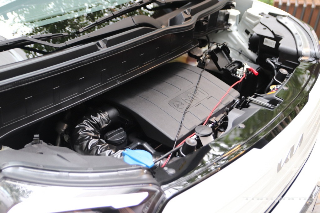Cận cảnh Kia Ray 2023: Bé hạt tiêu nhưng nội thất rộng, có cửa lùa - 16 Cận cảnh Kia Ray 2023: Bé hạt tiêu nhưng nội thất rộng, có cửa lùa - 16