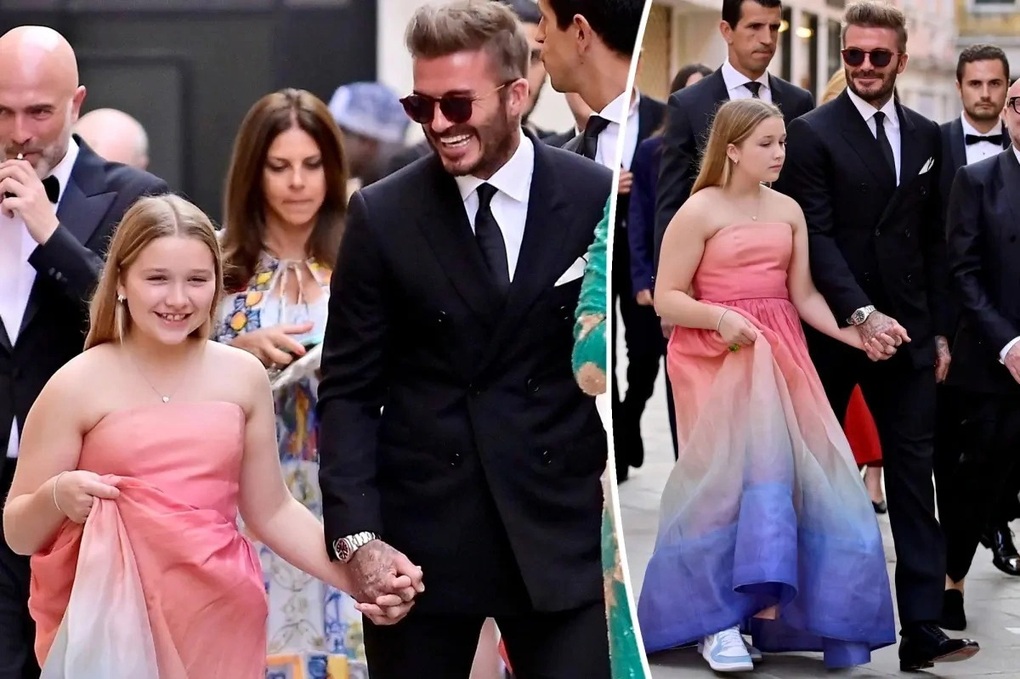 David Beckham khoe vóc dáng nam thần trong kỳ nghỉ hè sang chảnh - 5 David Beckham khoe vóc dáng nam thần trong kỳ nghỉ hè sang chảnh - 5