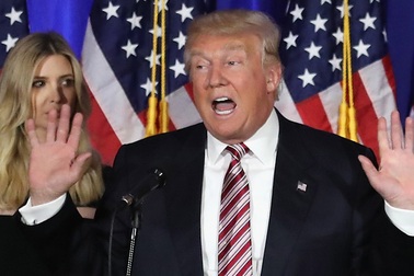 Ông Trump bất ngờ công nhận cáo buộc Nga can thiệp bầu cử Mỹ