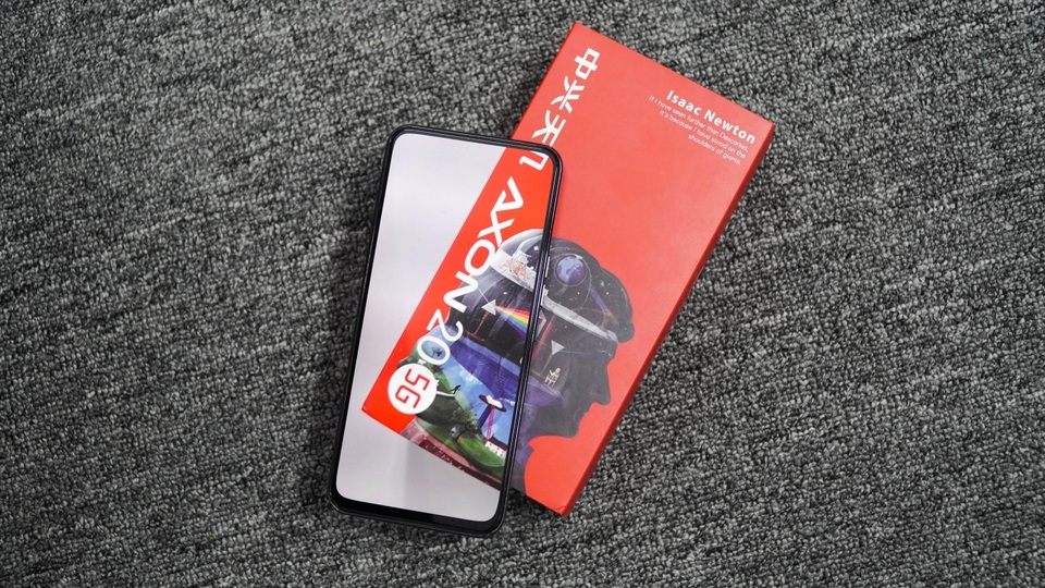 Lần đầu dùng smartphone có camera dưới màn hình, tôi ước nó đừng xuất hiện - 7 Lần đầu dùng smartphone có camera dưới màn hình, tôi ước nó đừng xuất hiện - 7