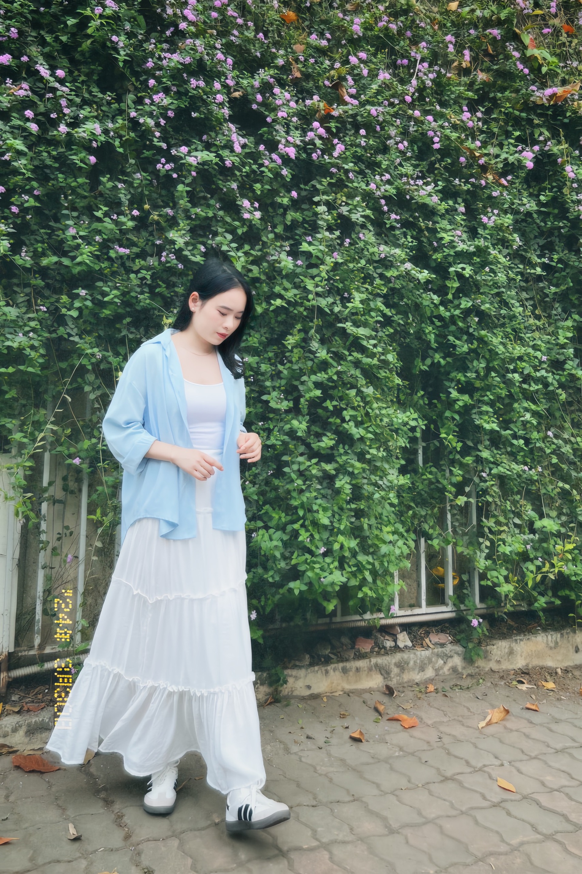Bức tường phố Lò Sũ và những địa điểm khiến giới trẻ Việt xếp hàng chụp ảnh - 14 Bức tường phố Lò Sũ và những địa điểm khiến giới trẻ Việt xếp hàng chụp ảnh - 14