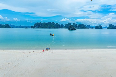 Đường bơi và đường chạy tại Aqua Warriors Vân Đồn 2025 - Camel Cup