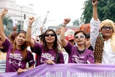 Chế độ đa thê quay trở lại Indonesia