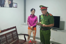 Lừa bán bọ xít đen, chiếm đoạt hàng trăm triệu đồng