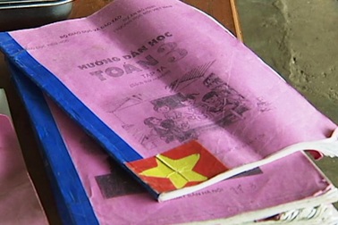 Yêu cầu trường thực hiện Dự án VNEN hoàn trả tiền photo sách cho phụ huynh