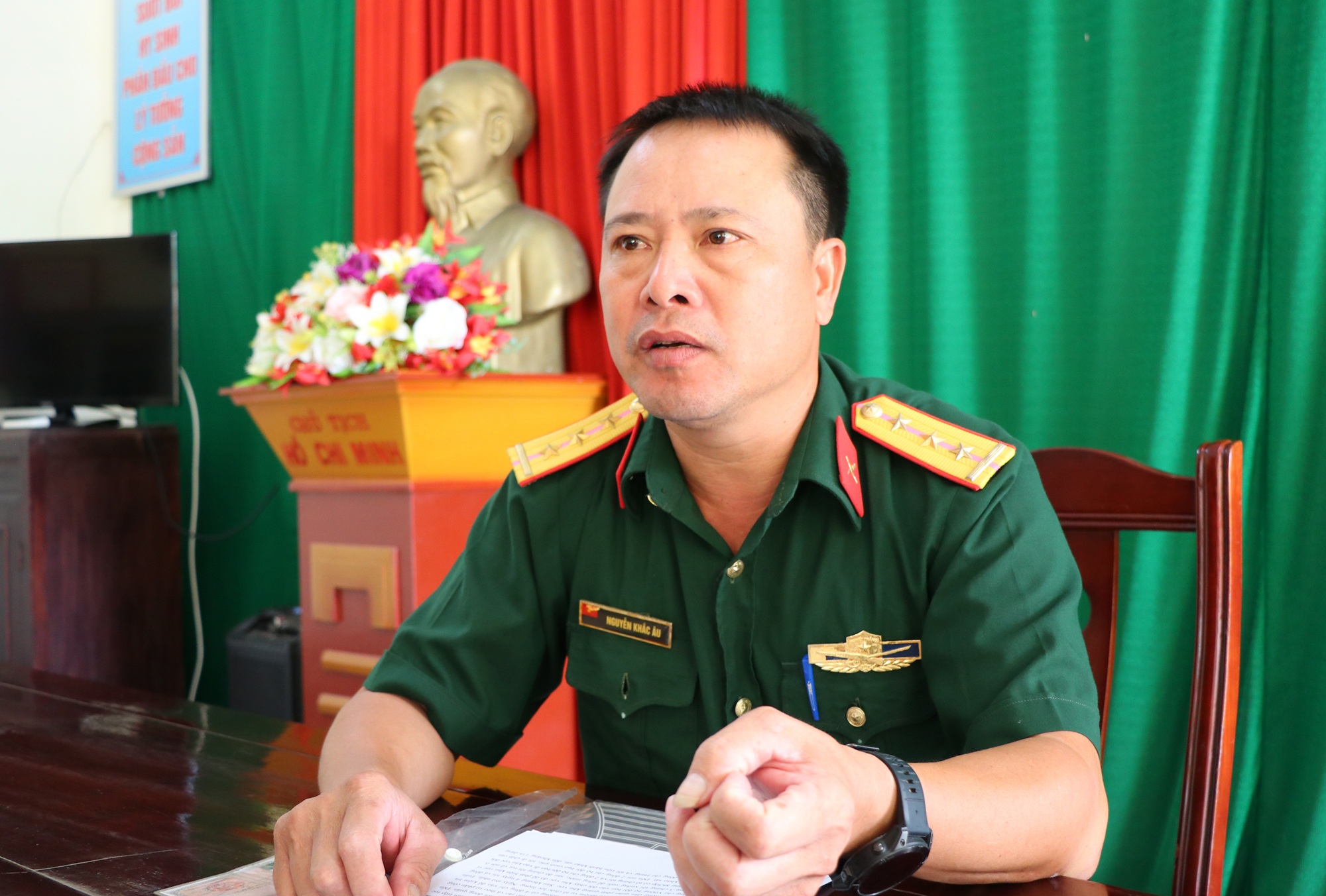 Thành liệt sỹ khi đi tìm liệt sỹ - 5 Thành liệt sỹ khi đi tìm liệt sỹ - 5