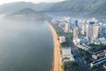 Ưu tiên nhân sự làm công tác chuyên môn phụ trách khối chính quyền