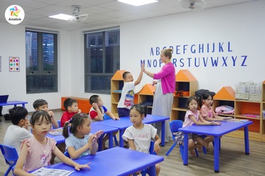 Amslink hướng đến đào tạo Anh ngữ toàn diện