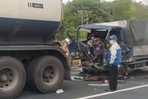 Xe tải tông đuôi xe bồn, tài xế thiệt mạng tại chỗ