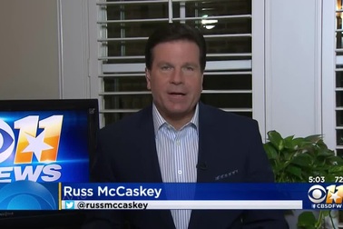 Máy bay hạ cánh đâm chết người trên đường băng