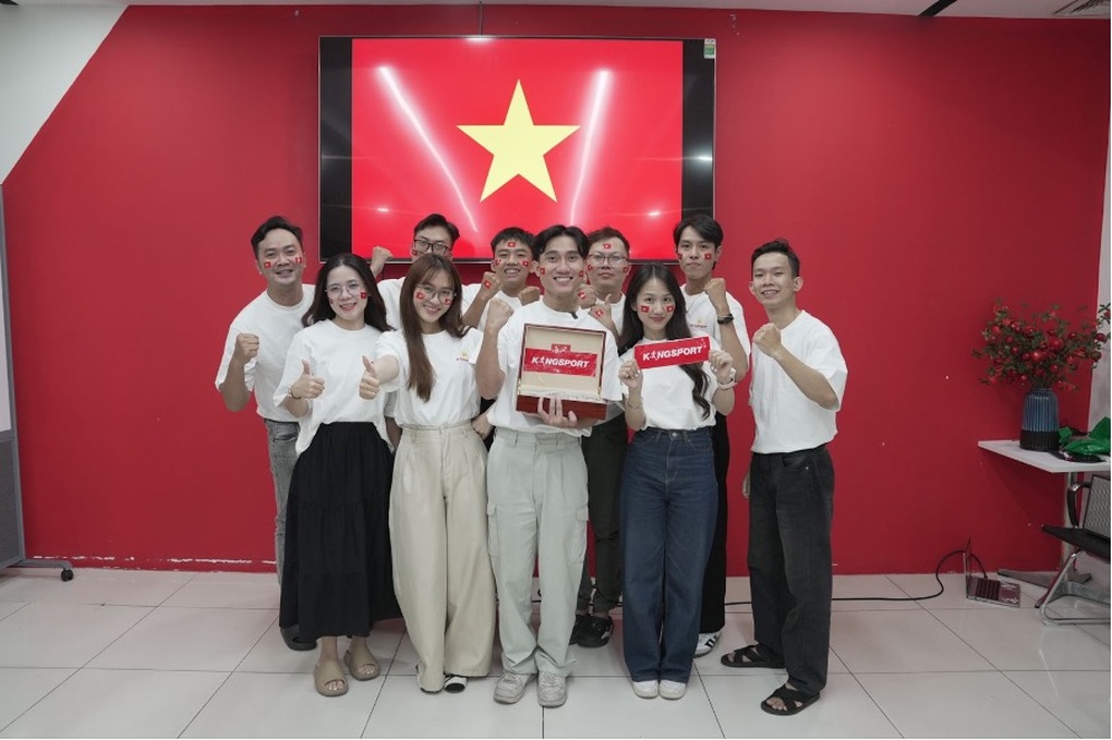 Kingsport treo thưởng hơn nửa tỷ đồng ủng hộ đội tuyển Việt Nam - 1 Kingsport treo thưởng hơn nửa tỷ đồng ủng hộ đội tuyển Việt Nam - 1