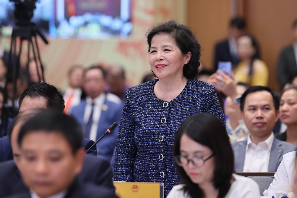 Gặp Thủ tướng, lãnh đạo Vinamilk, Hòa Phát, FPT... nêu kiến nghị gì? - 2 Gặp Thủ tướng, lãnh đạo Vinamilk, Hòa Phát, FPT... nêu kiến nghị gì? - 2