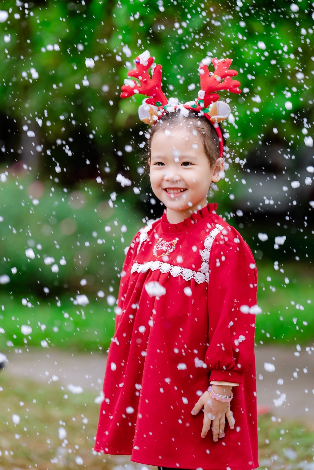 Đón Noel sớm: Cha mẹ đưa con đến Khu rừng pha lê cách hồ Hoàn Kiếm 14km - 8 Đón Noel sớm: Cha mẹ đưa con đến Khu rừng pha lê cách hồ Hoàn Kiếm 14km - 8