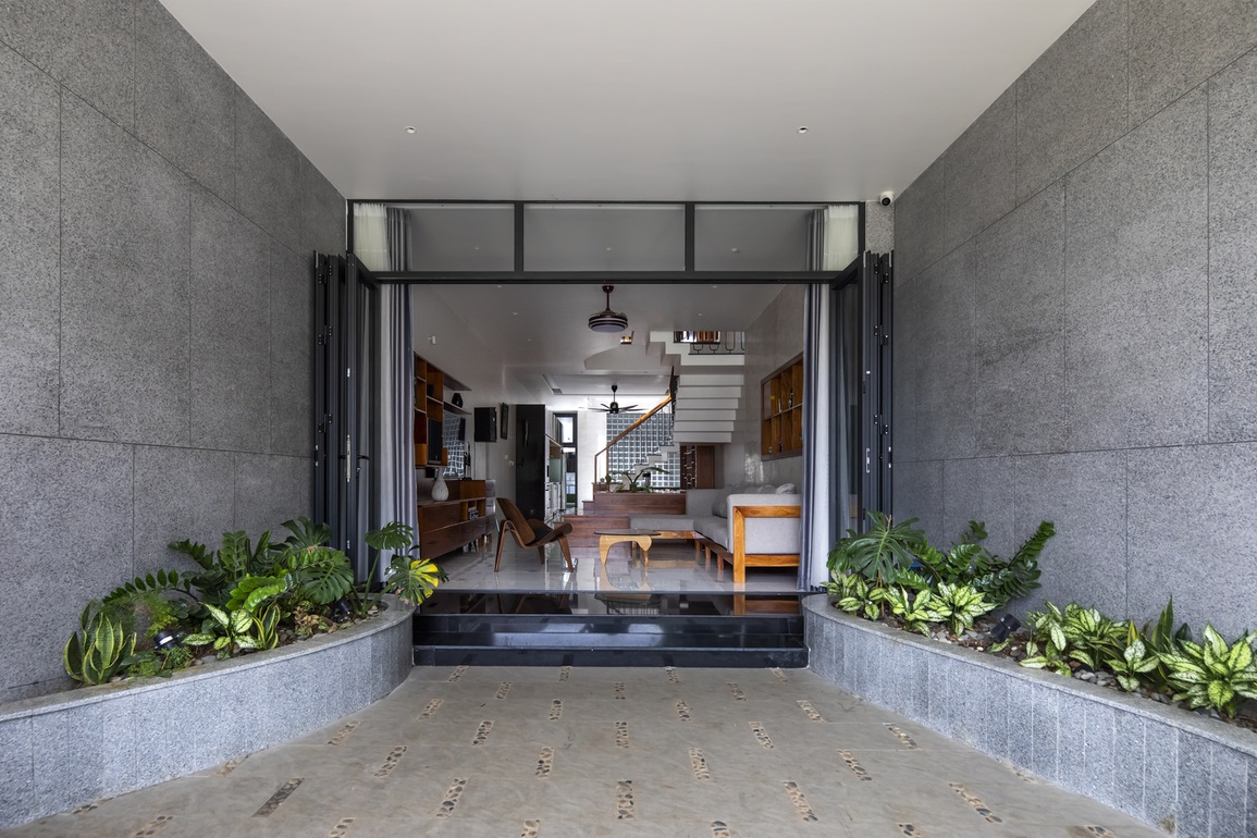 Độc đáo ngôi nhà 150m2 có mái biết chuyển động, gia chủ ngắm trọn bầu trời - 10 Độc đáo ngôi nhà 150m2 có mái biết chuyển động, gia chủ ngắm trọn bầu trời - 10