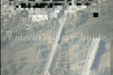 Không quân Nga thay đổi chiến thuật để chặn đà phản công của Ukraine