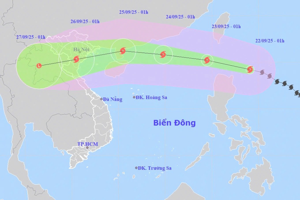 Mưa lớn do ảnh hưởng bão Ragasa, TPHCM nguy cơ ngập nặng - 1 Mưa lớn do ảnh hưởng bão Ragasa, TPHCM nguy cơ ngập nặng - 1