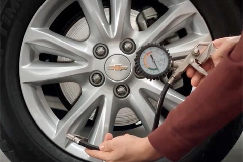 Lốp xe - Bơm bao nhiêu là đúng?