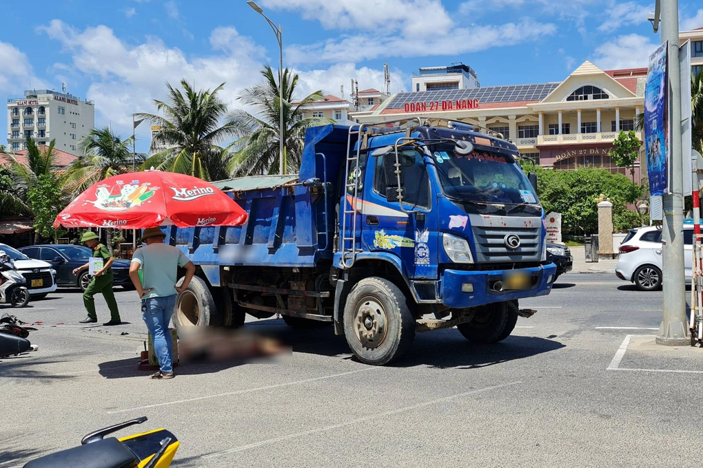 Vụ Trung tâm Pháp y cản xe cứu thương: Tạm giam tài xế tông chết người - 1