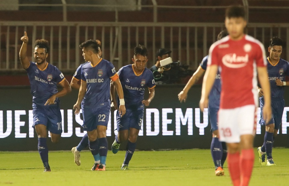 Công Phượng ghi bàn, CLB TPHCM vẫn thất bại trước Bình Dương - 3 Công Phượng ghi bàn, CLB TPHCM vẫn thất bại trước Bình Dương - 3