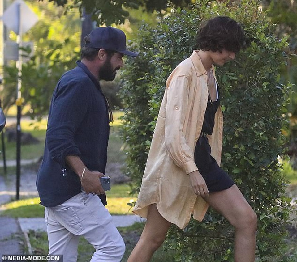 Không thể nhận ra Zac Efron với hình ảnh hiện tại - 2 Không thể nhận ra Zac Efron với hình ảnh hiện tại - 2