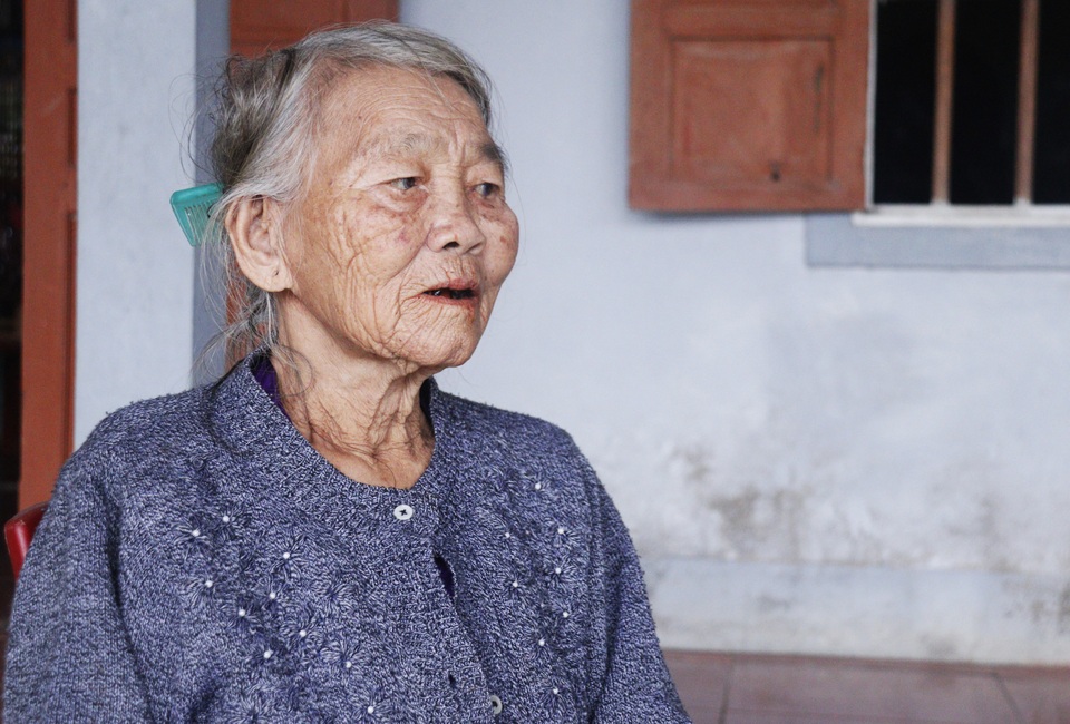Về xã có hàng trăm người dân từng làm nghề... tay gậy tay bị - 1 Về xã có hàng trăm người dân từng làm nghề... tay gậy tay bị - 1