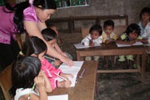 Những “cánh hoa” dưới chân núi Ka Đay