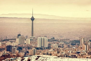 Nguyên nhân khiến thủ đô Tehran của Iran đang lún sụt không thể phục hồi