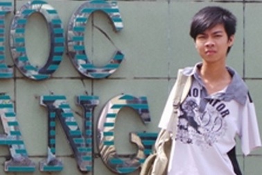 Cuộc sống đời thường của chàng sinh viên không tay