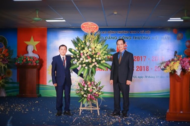 Trường Cao đẳng Công thương Việt Nam tưng bừng tổ chức lễ khai giảng năm học mới