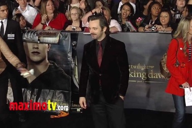 Michael Sheen dự công chiếu phim "Chạng vạng"