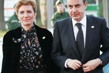 Ngắm phu nhân sành điệu của Thủ tướng Tây Ban Nha