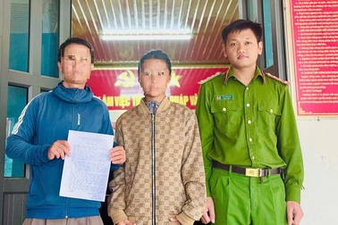 Giải cứu thiếu nữ bị dụ dỗ vào quán karaoke làm việc "lương 20 triệu đồng"