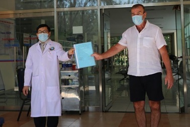 Người nước ngoài chữa Covid-19 tại Việt Nam, bảo hiểm trả hàng trăm triệu